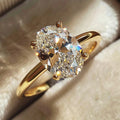 Oval Zircon Ring in 925 Sterling Silver