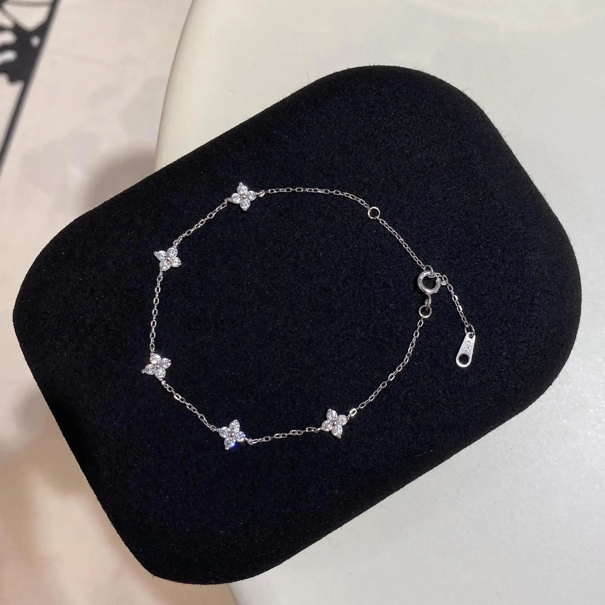 Dainty Flower Charm Bracelet