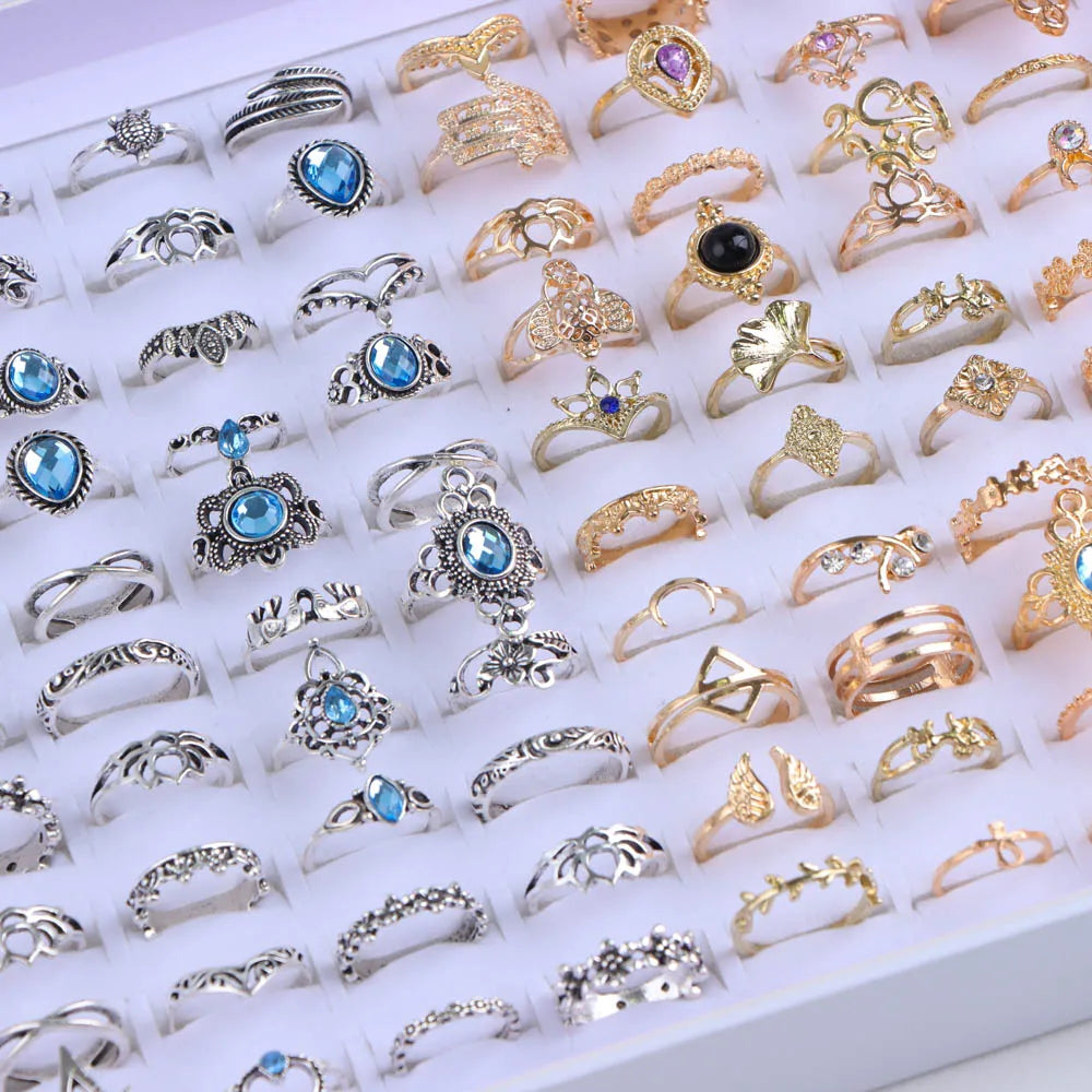 Vintage Bohemian Ring Set – 20 Pieces