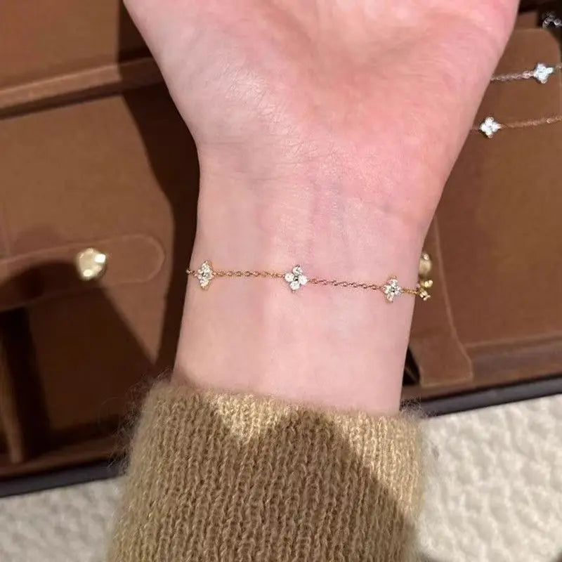Dainty Flower Charm Bracelet
