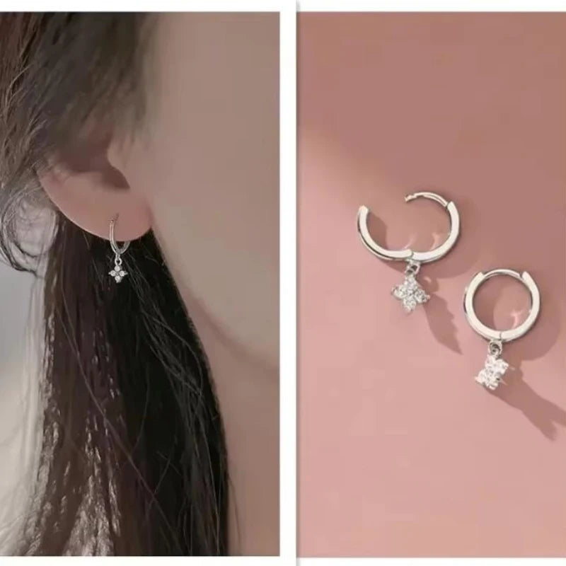 Four-Leaf Flower Jewellery – Bracelet, Necklace or Earrings