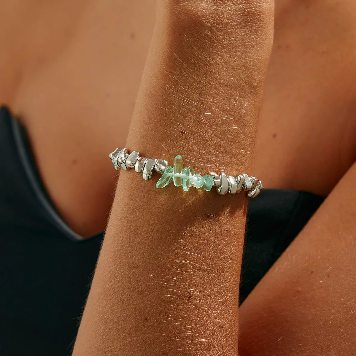 Vintage-Inspired Faux Pearl Beaded Bracelet